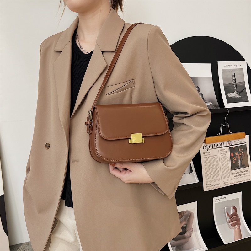 Túi xách nữ--Túi đeo chéo và kẹp nách nữ khóa gập, nam châm có 3 ngăn basic