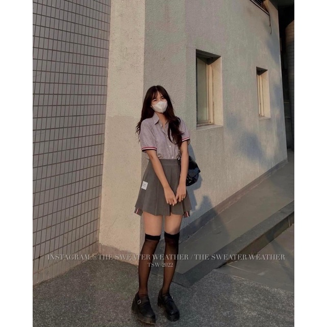 Set bộ Thomb chân váy xoè áo sơ mi, Set đồ nữ hoạ tiết kẻ sọc phong cách Hàn Quốc