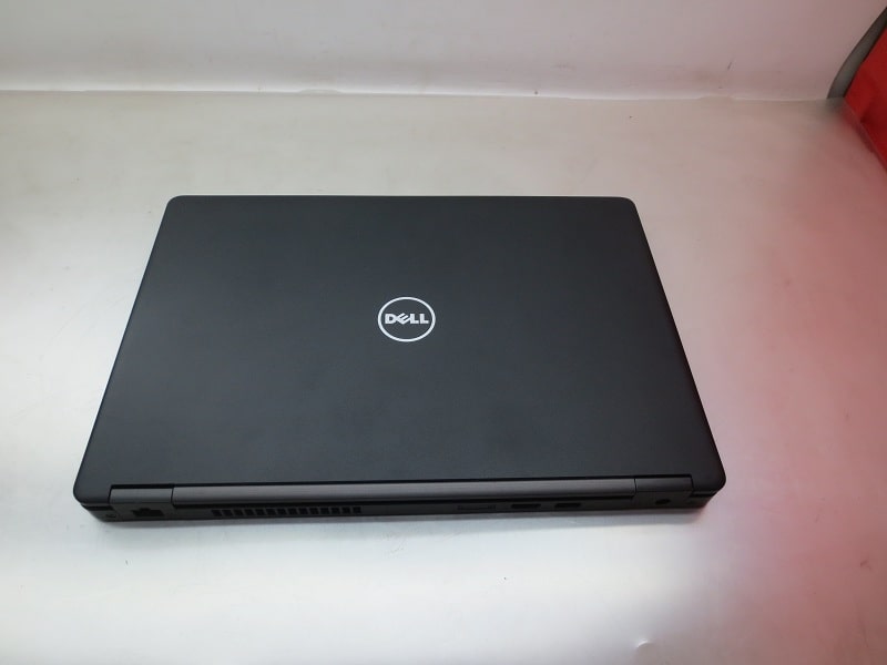 Laptop Cũ Mỏng Gọn Dell Latitude 5480/ CPU Core i5-6300U/ Ram 8GB/ Ổ Cứng SSD 240GB/ VGA Intel HD Graphics/ LCD 14" inch