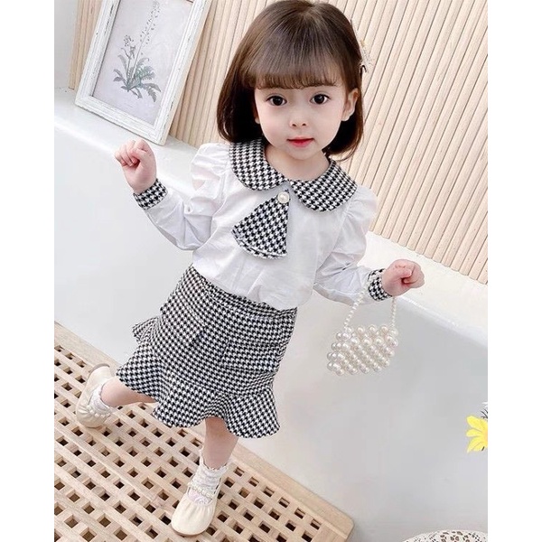 Set áo sơ mi cho bé gái kèm nơ phối chân váy kẻ siêu đẹp cho bé tới trường Babi mama HS01