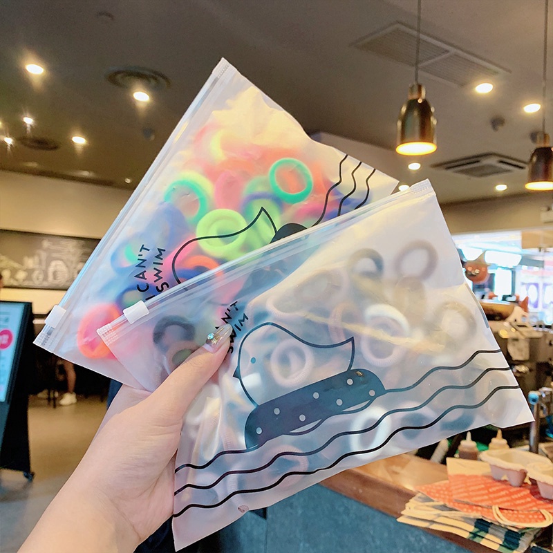 ✨✨50 CÁI đàn hồi Dây nịt tóc nhiều màu sắc Kids Ponytail Chủ Cao su