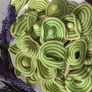 1KG BÁNH TAI HEO XANH VỊ MATCHA