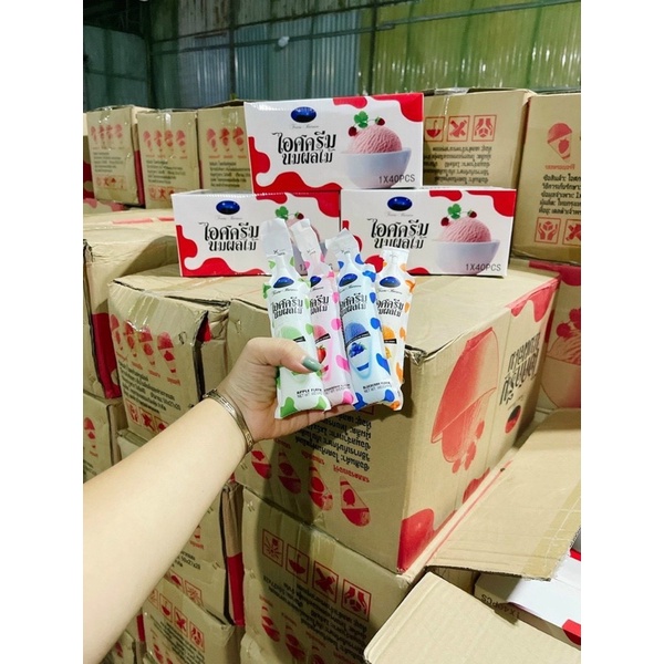 Kem thạch thái siêu giòn ngon. 1 thùng 40c nặng 2,4kg