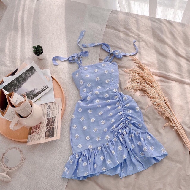 Đầm hai dây hoa cúc xanh