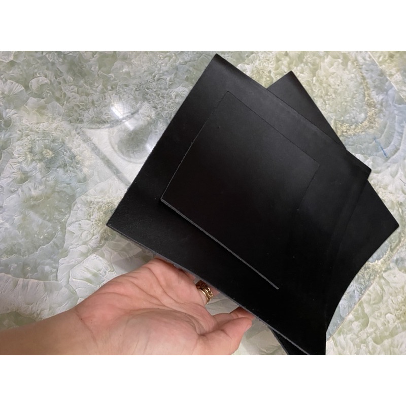 Da bò chân kim đen dày 2li