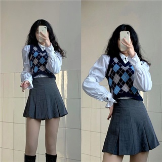 Áo Gile Croptop Len Dệt Hoạ Tiết Quả Trám Phong Cách Hàn Quốc Dễ Thương ❤️