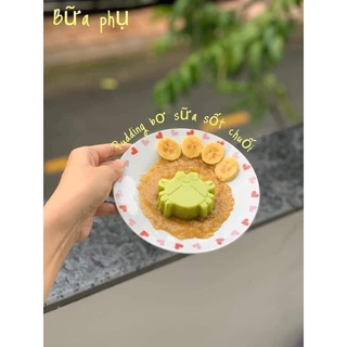 Khuôn hấp trứng, làm bánh cho bé (bộ 4 khuôn nhựa kèm chổi silicon quét dầu)