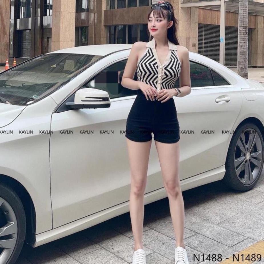 Áo Yếm Kiểu Hở Lưng Cổ V Bẻ Hoạ Tiết Sọc Dọc Sexy Co Giãn 4 Chiều | BigBuy360 - bigbuy360.vn