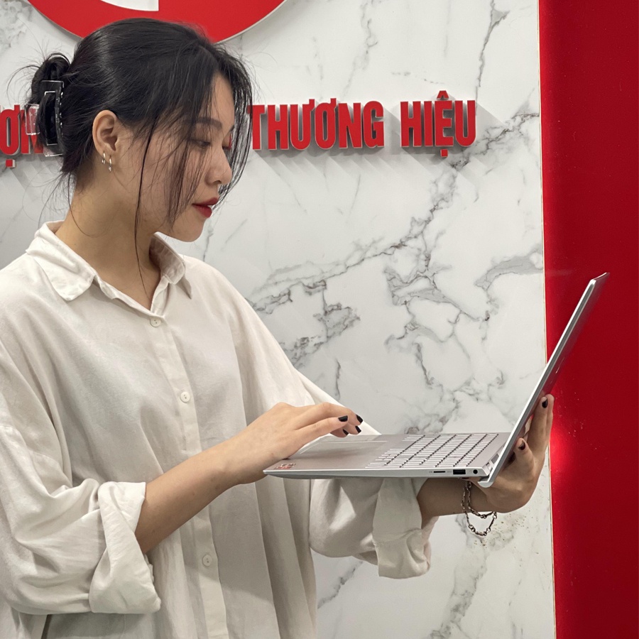 Dell Inspiron 15 5505 - đẹp số 2 không ai là số 1 - laptop utrabook đẹp nhất 2021