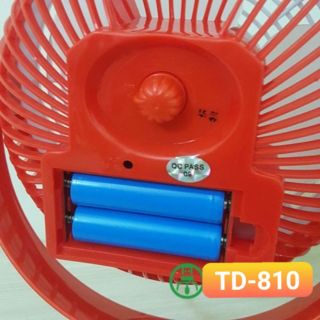 Quạt sạc đa năng TD-810