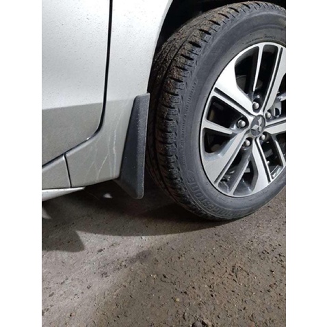 Chắn bùn bánh xe Mitsubishi Xpander 2018- 2021, 2022, 2023 ( không dùng cho Xpander Cross)