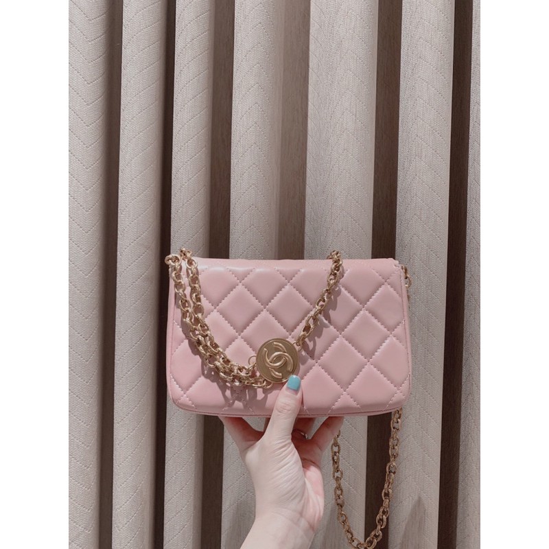 Túi đeo chéo xu da mịn khoá vàng hàng cao cấp fullnox có hộp