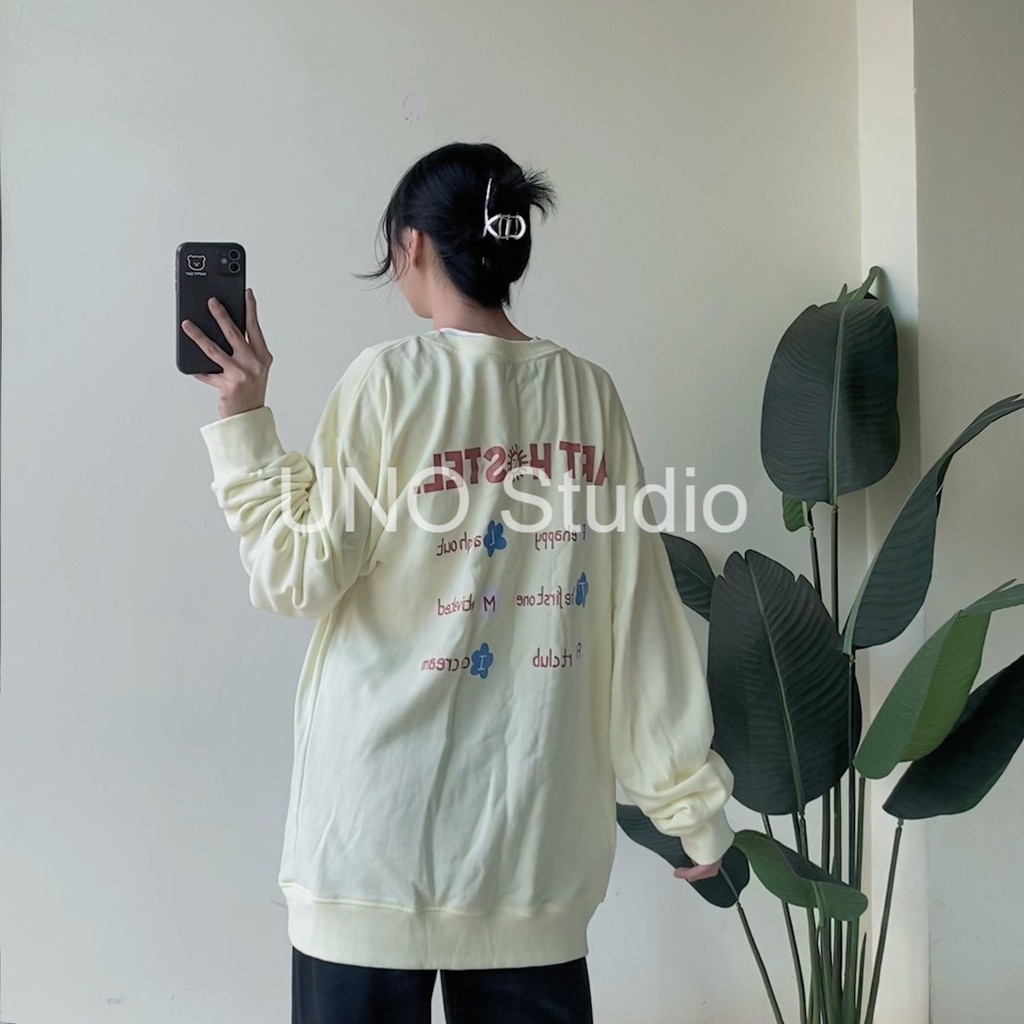 Áo sweater hoa màu vàng nhạt pastel form rộng