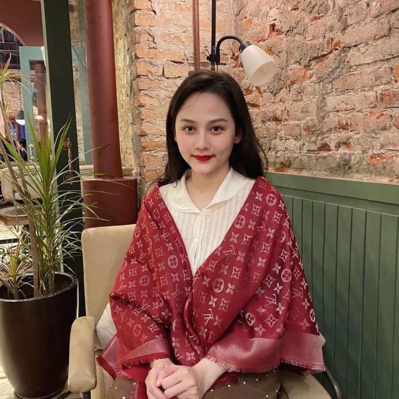 Khăn Choàng Cổ Nữ Thời Trang Cao Cấp 140 x 140 cm