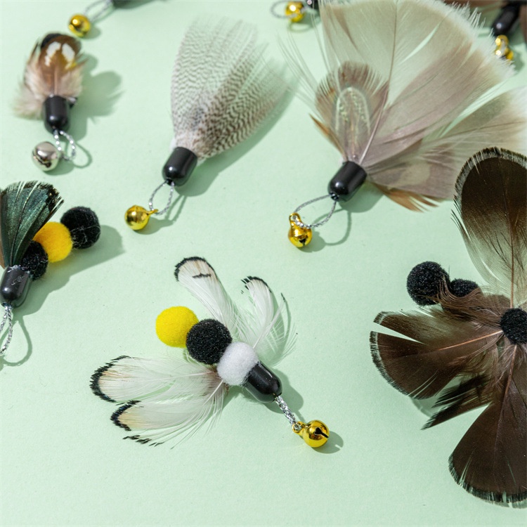 Đồ Chơi Que Lông Vũ HìNh Côn TrùNg Cho MèO