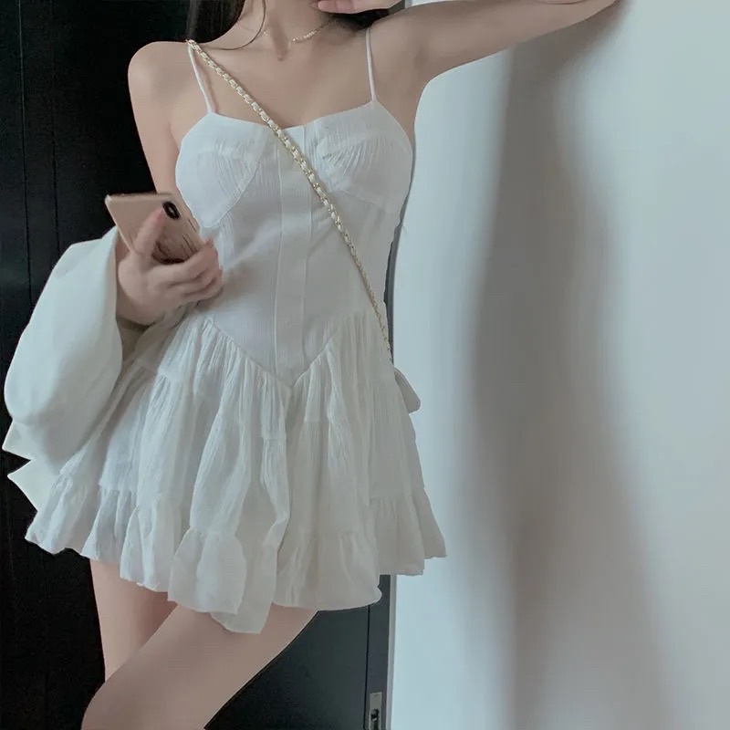 Váy đầm hai dây trắng trơn dáng ngắn xoè sexy quyến rũ kèm ảnh thật SẴN