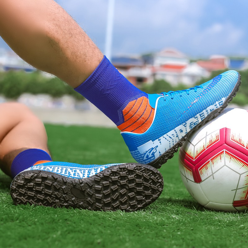 𝐓Ế𝐓🌺 NEW CH Giày đá bóng Futsal (TF Size:35-44) Giày bóng đá Nam/đứa trẻ Thích hợp cho cỏ nhân tạo ˇ ⁵ ' ' P:{ L :