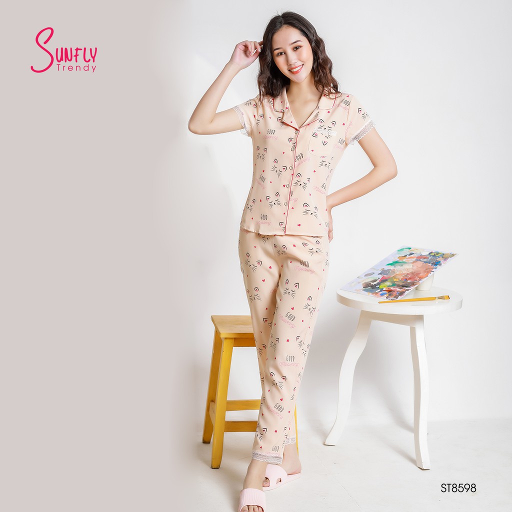 Bộ pijamas lụa áo cộc, quần dài Sunfly ST8598