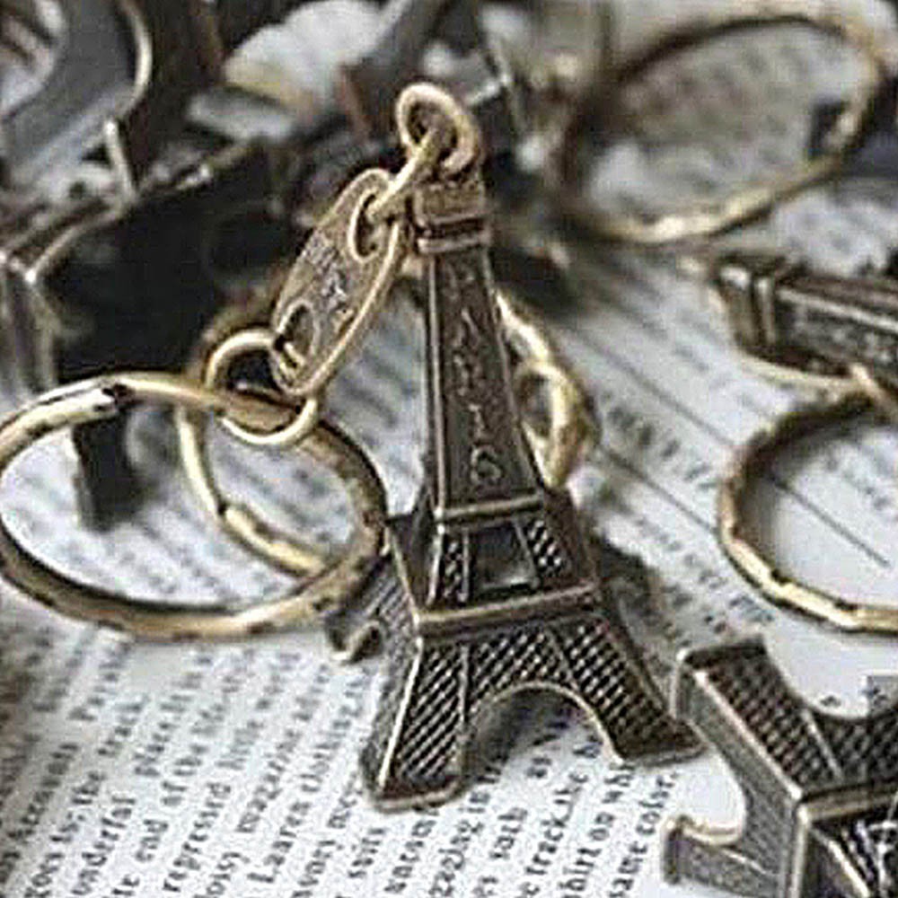 Móc treo chìa khóa mô hình tháp eiffel độc đáo, tiện dụng