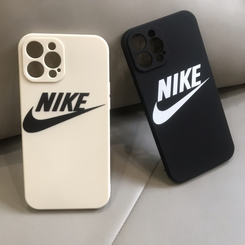Ốp lưng logo ni.ke2  dẻo mềm vuông cạnh cho full dòng máy ip xưởng ốp akira Akira case