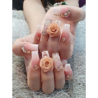 Đá rắc móng