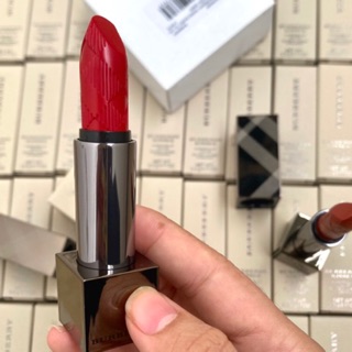 [Duty Free] Son Thỏi Burberry Kisses màu 93 Russet - 109 Military Red Gom Order