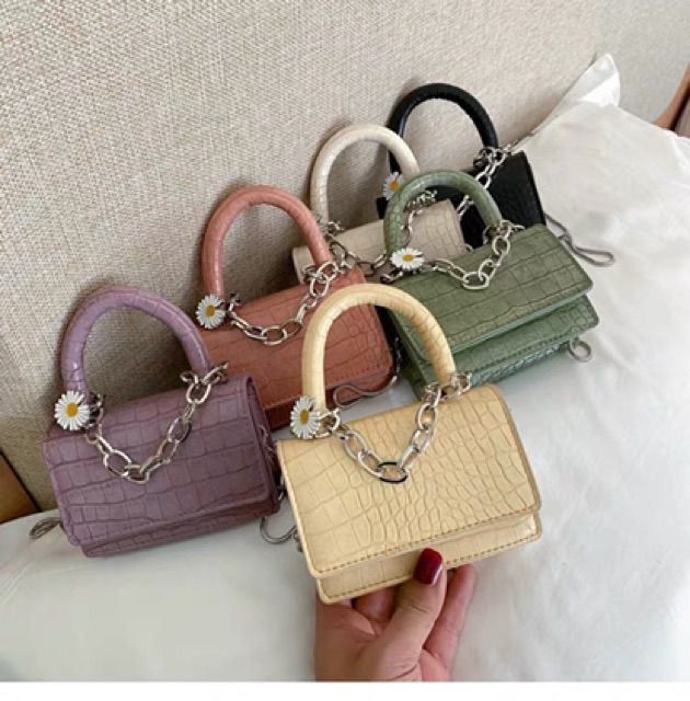 Túi sách mini đeo chéo hoa cúc