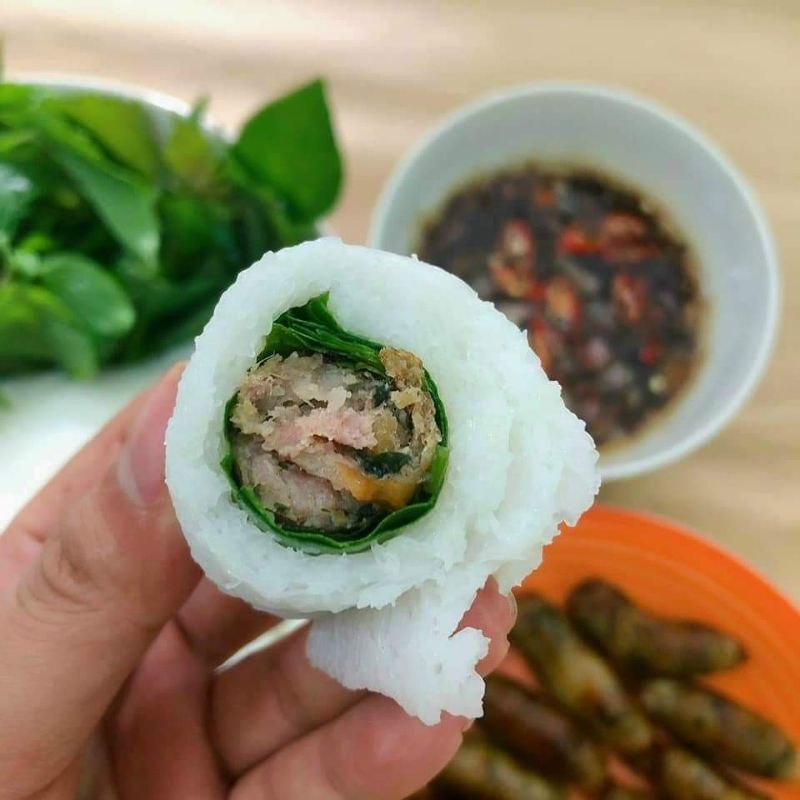 Chả bò lá lốt / Bò cuộn lá lốt 500g Lacusina LCFOODS