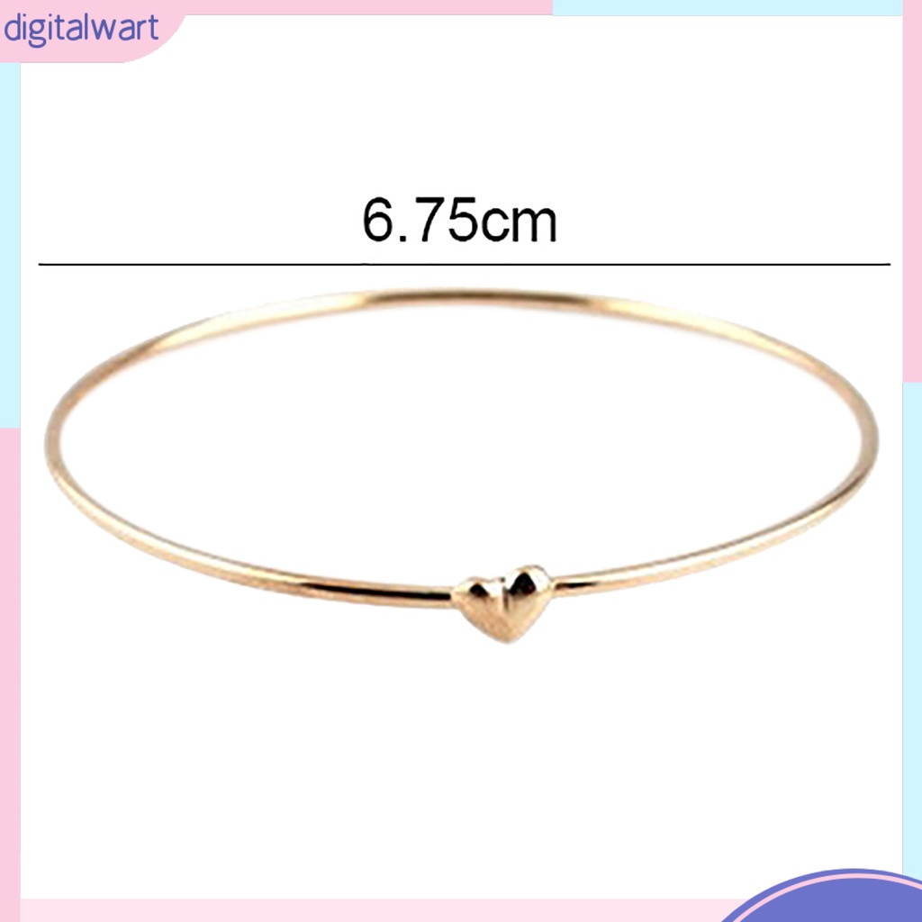 Vòng tay thiết kế trái tim nhỏ nhắn xinh xắn đơn giản dễ thương dành cho nữ