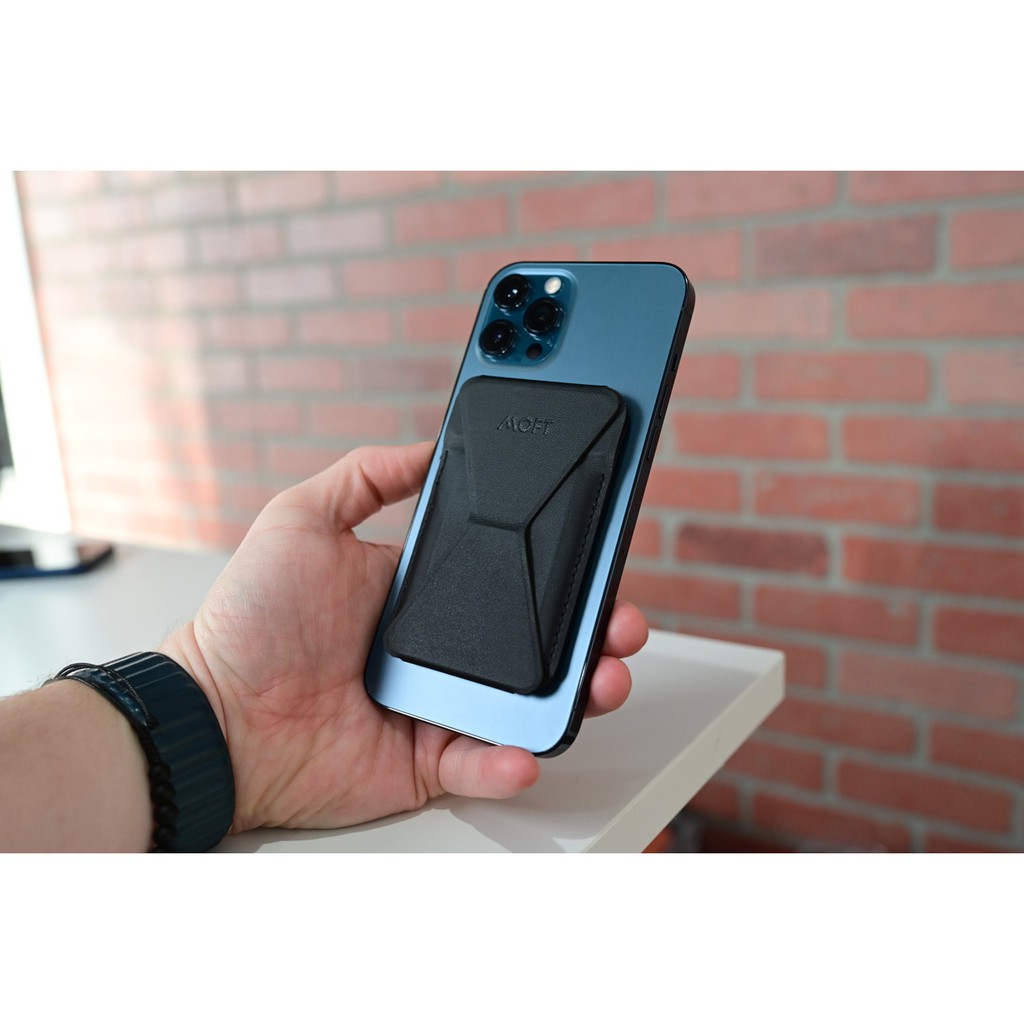 Giá đỡ nam châm kiêm ví Magsafe MOFT Snap-On dành cho Iphone 12