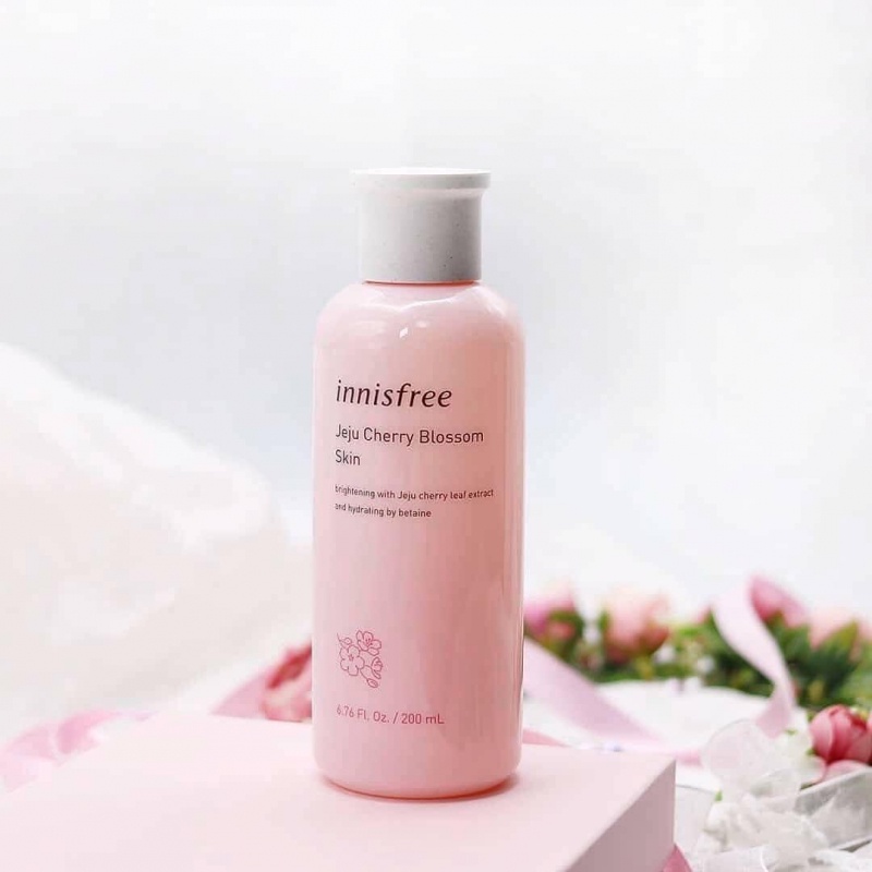 Nước hoa hồng innisfree hoa anh đào , trà xanh , lựu đỏ , Toner dưỡng ẩm Hàn Quốc Cherry Blossom 200ml