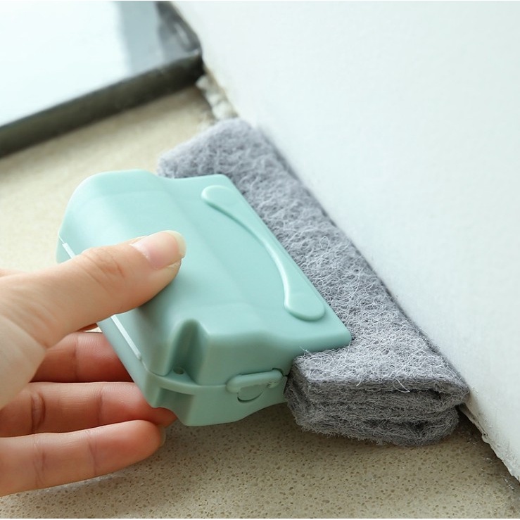Dụng cụ vệ sinh các khe rãnh khe cửa sổ, cửa kính, đồ vật thông dụng tiện ích