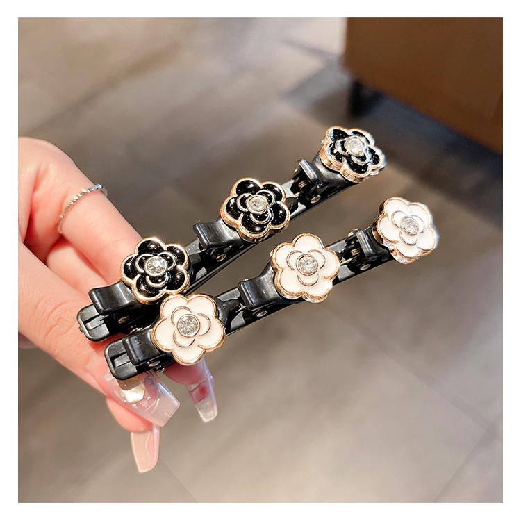 Kẹp Tóc Bện Đính Hoa Trà Xinh Xắn Cho Nữ