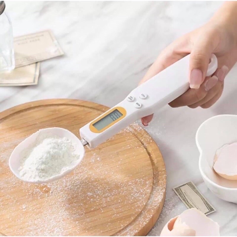 Cân điện tử tiểu ly dạng thìa, muỗng 500g/0.1 (Giao màu ngẫu nhiên)