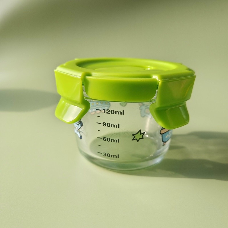 1 hũ thuỷ tinh chia vạch 120ml có nắp đậy đựng thức ăn cho bé