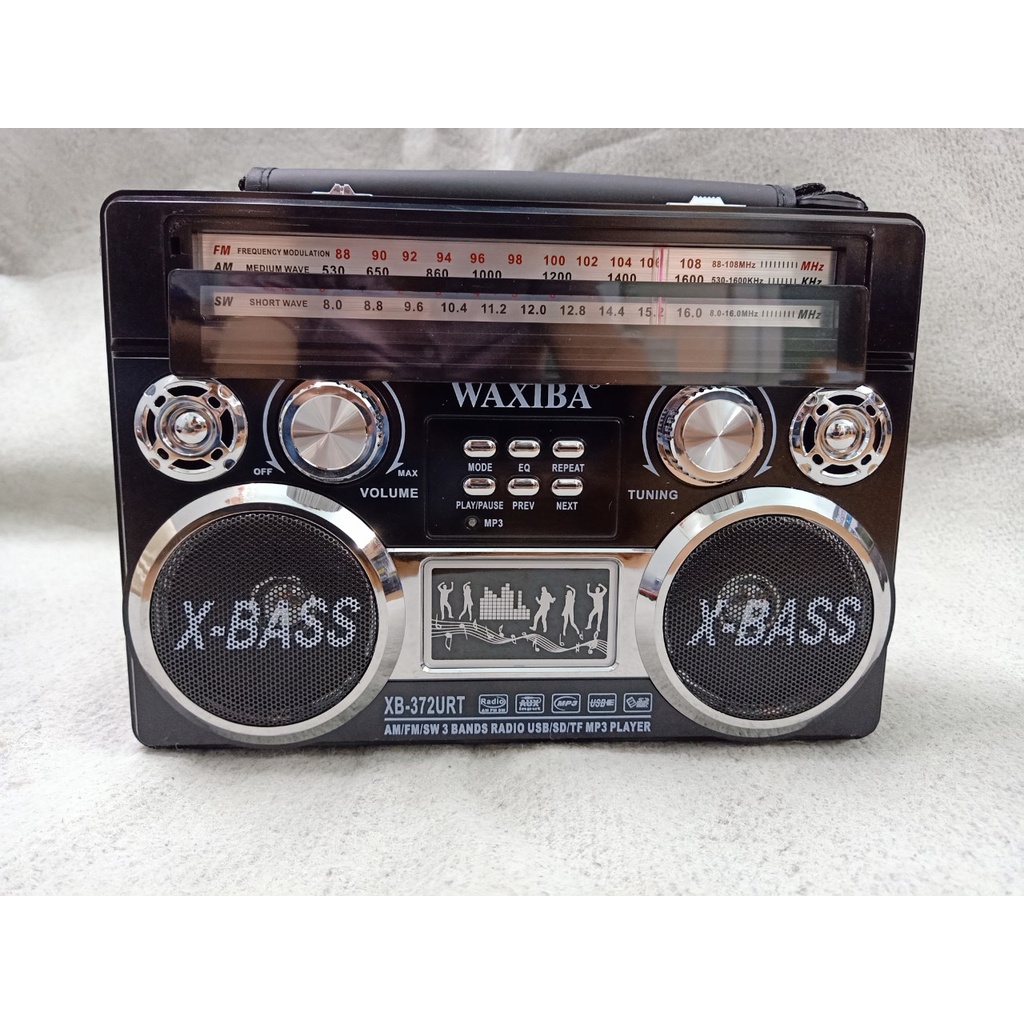 ĐÀI RADIO WAXIBA 372URT BẮT SÓNG FM/AM/SW- NGHE NHẠC USB THẺ NHỚ- LOA EXTRA BASS SIÊU HAY - ĐÈN PIN SIÊU SÁNG-PIN SẠC