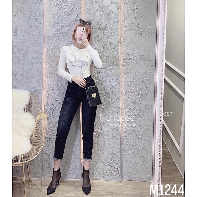 jean kenzoo thêu hot hit đã cập bế tại shop nhé. Chất boy giãn k đẹp k lấy tiền. Sỉ 130k  Size S M L