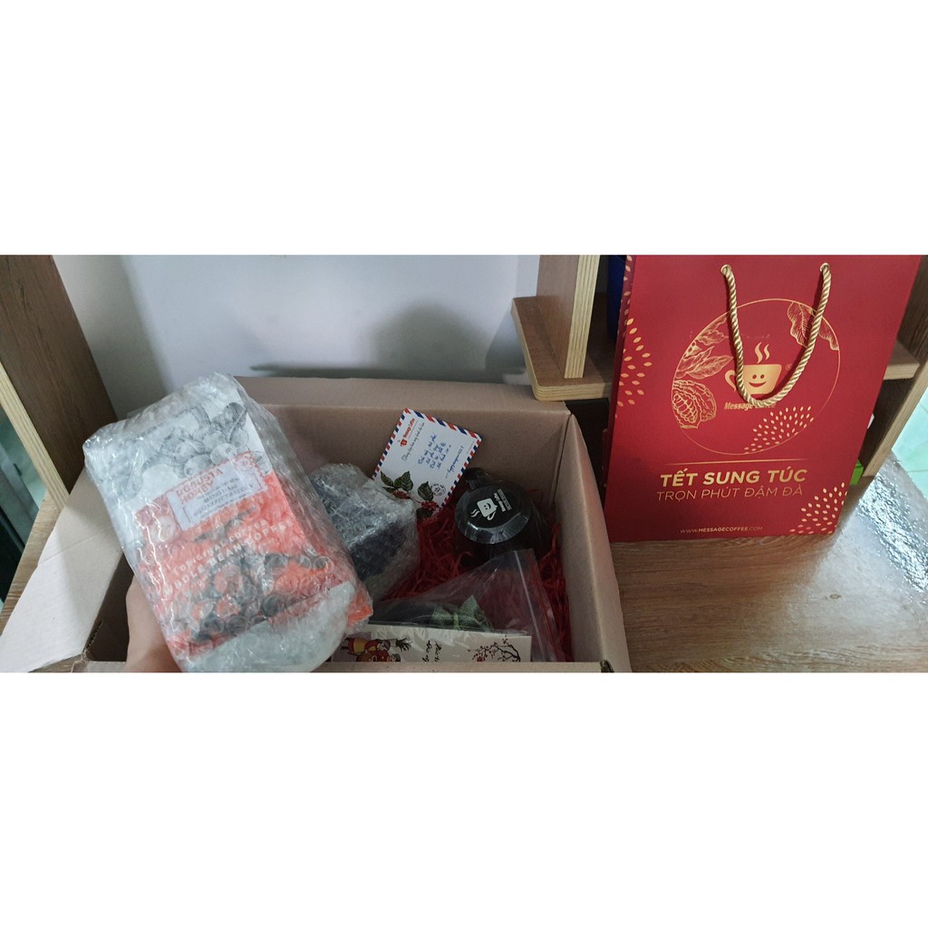 Quà tặng cà phê Combo Thông Điệp Thịnh Vượng Vietnam Specialty cao cấp, tiết kiệm, túi quà tặng người thân ý nghĩa