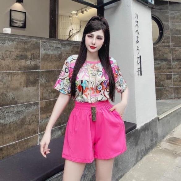 Đồ Bộ Nữ Mặc Nhà CELORA,  Bộ Thể Thao Nữ  Áo Cổ Tròn Tay Lở Chất Lụa Họa Tiết Phối Quần Short Màu Trơn Lưng Thun | BigBuy360 - bigbuy360.vn