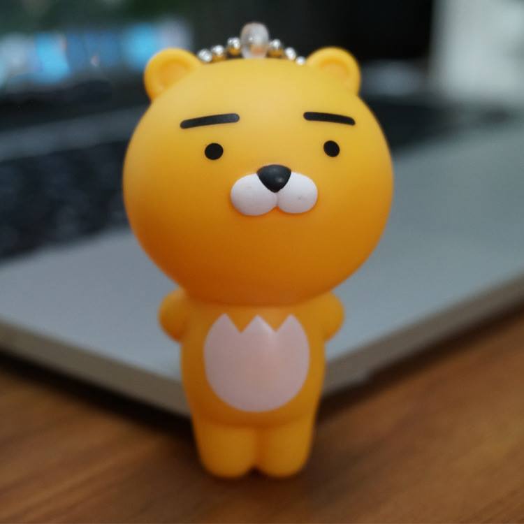 Móc khóa gấu Ryan