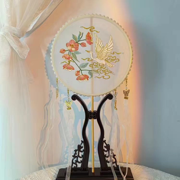 Quạt Tay Cầm Dài Thêu Họa Tiết Phong Cách Cổ Điển Dùng Làm Đạo Cụ Trình Diễn Nhảy Múa