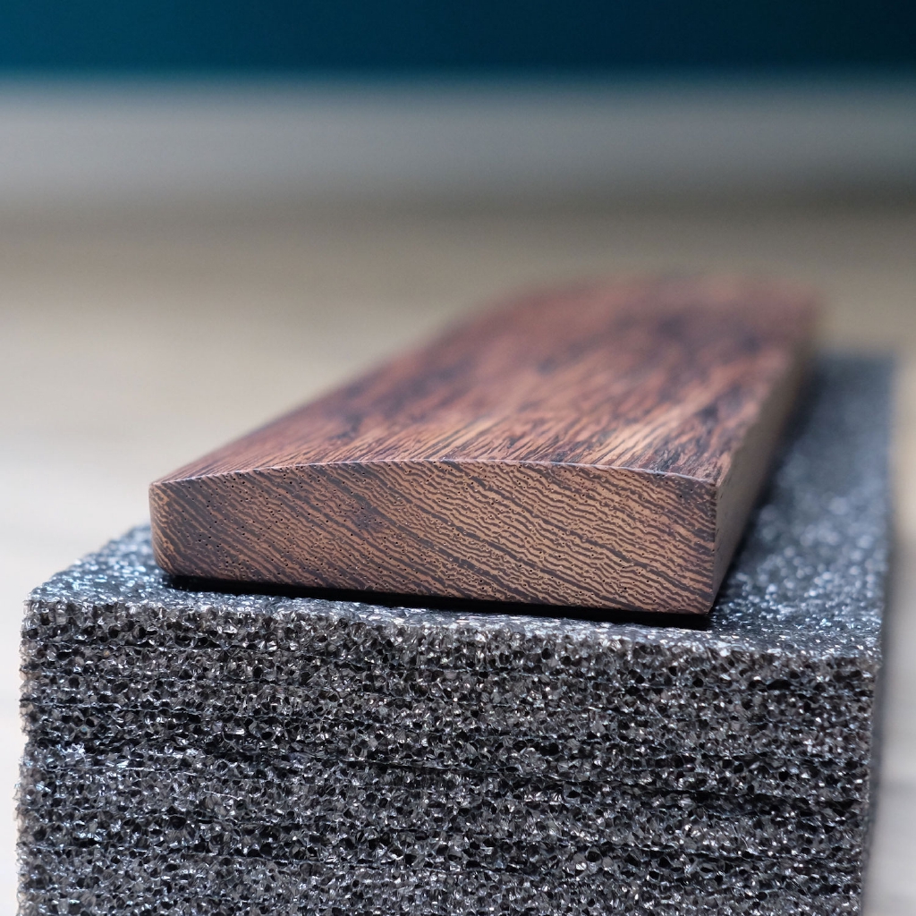 Kê lót tay bàn phím cao cấp - gỗ cánh gà