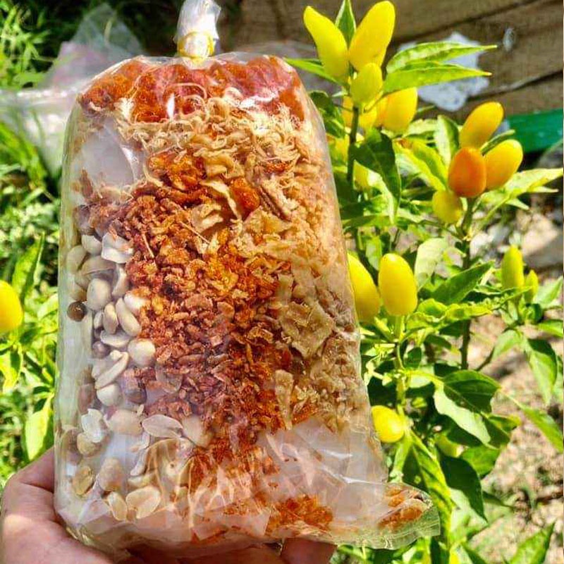 Bánh tráng trộn thập cẩm nhiều topping, bánh tráng tự trộn kèm quất Ăn vặt nhà Cốm