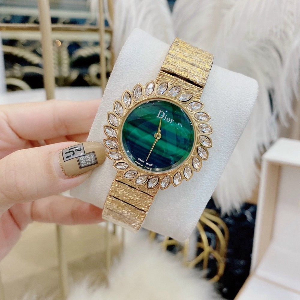 Đồng hô đeo tay thời trang, đồng hồ nữ đẹp cao cấp DIOR dây mành dáng lắc tay mặt kim loại đính đá