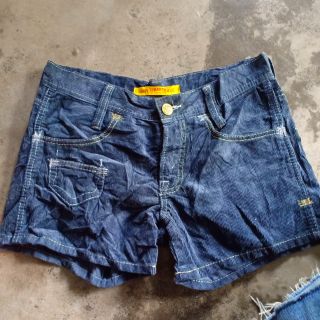 Quần short jeans