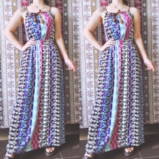 Đầm maxi đi biển. Đầm maxi yếm dây da thổ cẩm.