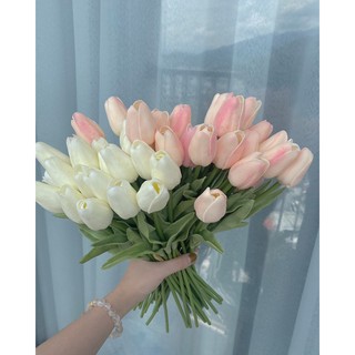 Hoa Tulip giả giống thật 98%