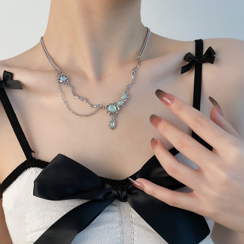 Vòng cổ Mặt Đá Mặt Trăng Hình Giọt Nước Phong Cách Harajuku Hiphop