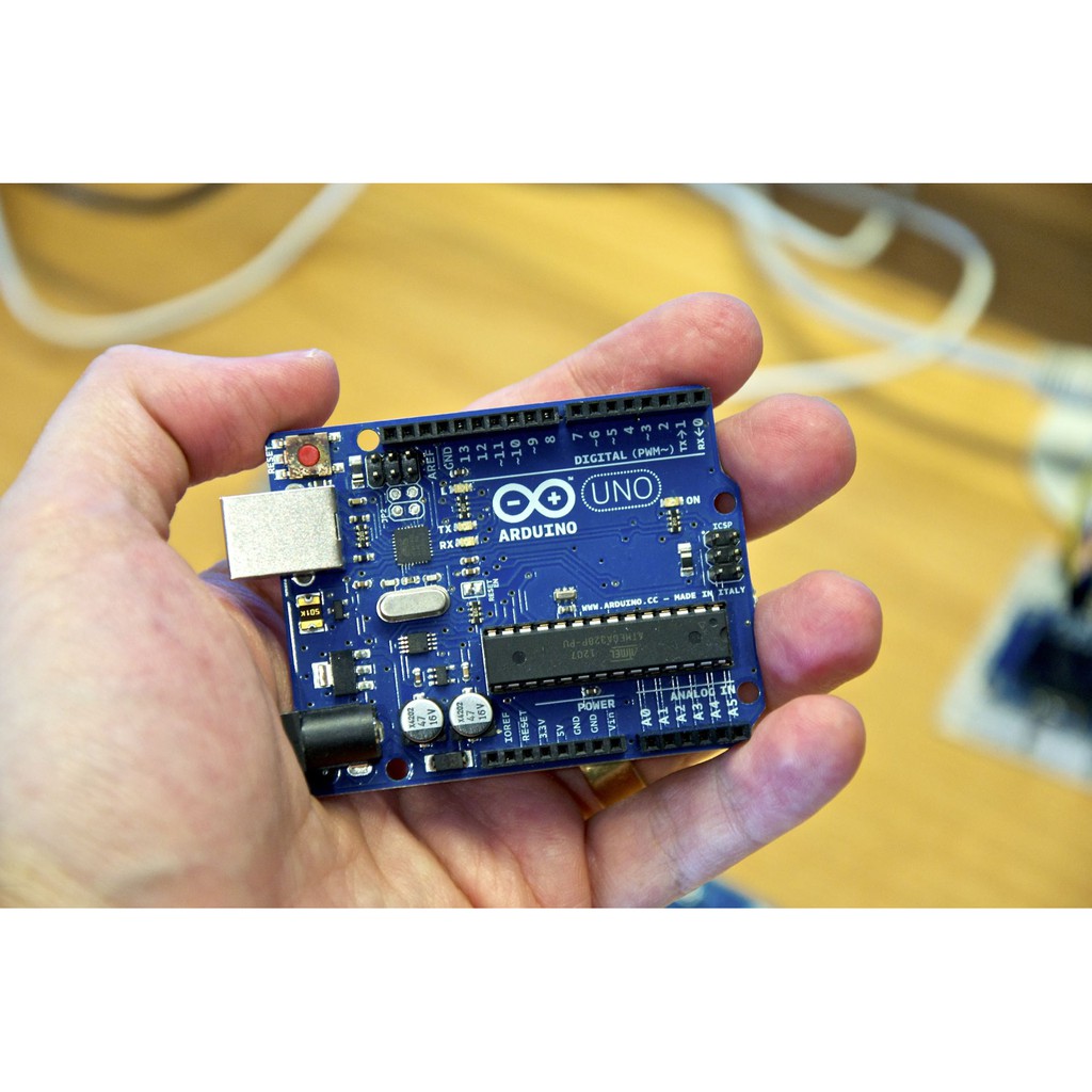 Arduino UNO R3 chíp cắm kèm cáp USB