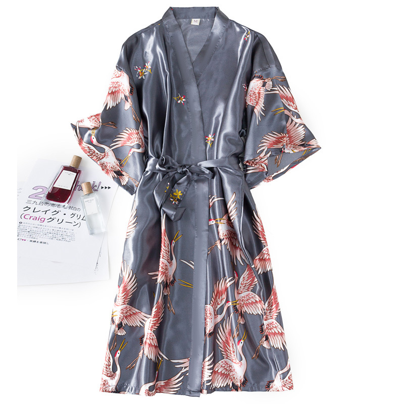 Áo Choàng/ Đầm Ngủ Vải Lụa Quyến Rũ Thời Trang Cho Nữ M-Xxl | BigBuy360 - bigbuy360.vn